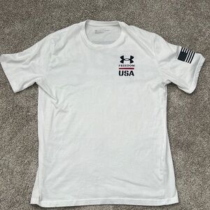 Under Armour Men’s Large White USA Freedom Short Sleeve T-Shirt